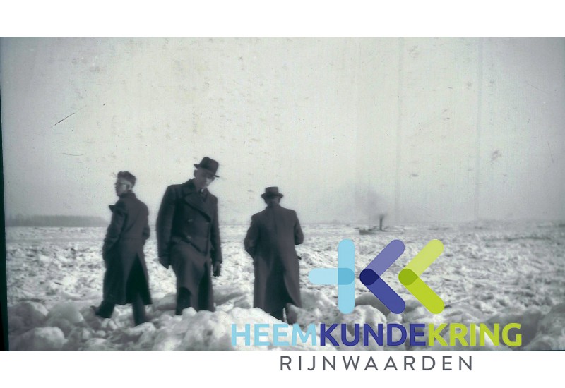 IJsgang op de Rijn Coll. J.Peet-HKR 15 (3)